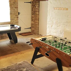 Vivers Mill Holiday home
